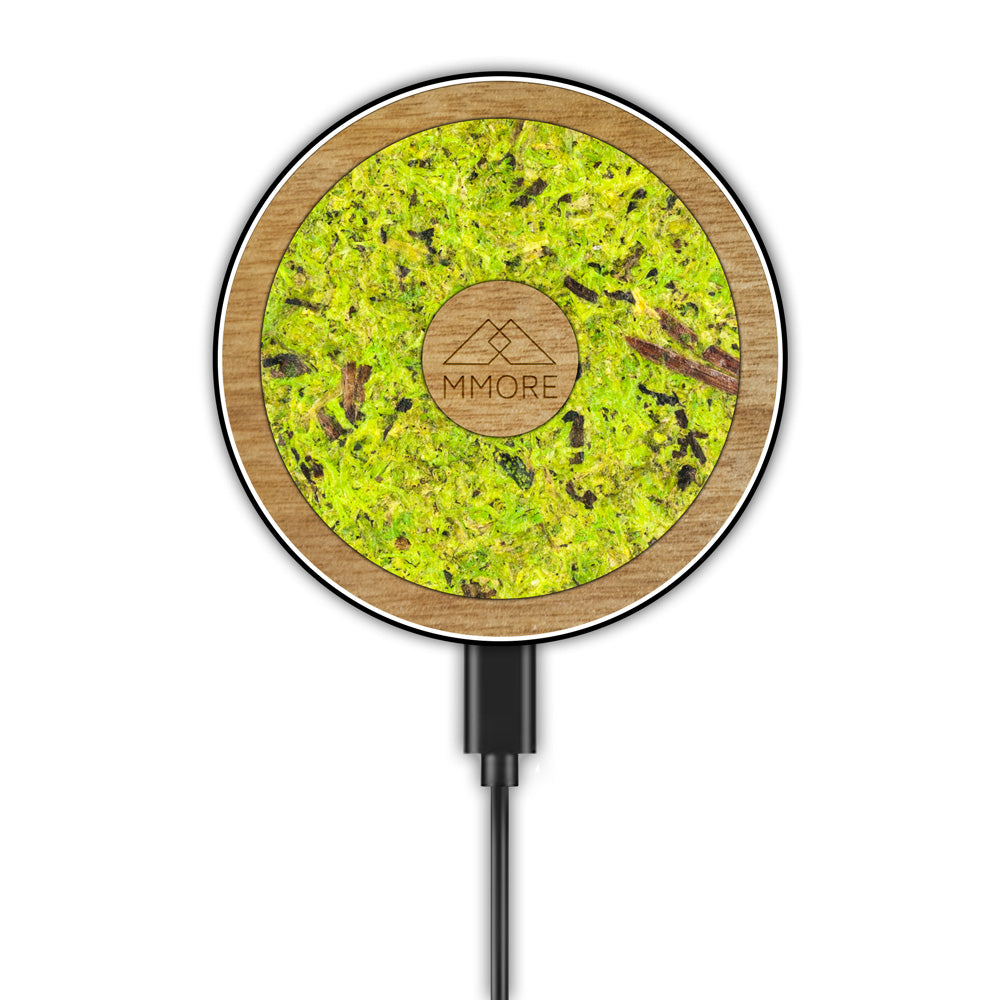 Chargeur sans fil en bois et matériau organique | Chargeur Qi respectueux de l'environnement | Chargeur sans fil en bois durable | Station de charge élégante en bois | Charge rapide sans fil pour smartphone | Chargeur sans fil avec surface antidérapante | Chargeur sans fil écologique pour appareils | Chargeur sans fil design moderne en bois | Chargeur sans fil rapide et durable | Chargeur Qi en bois pour bureau ou maison