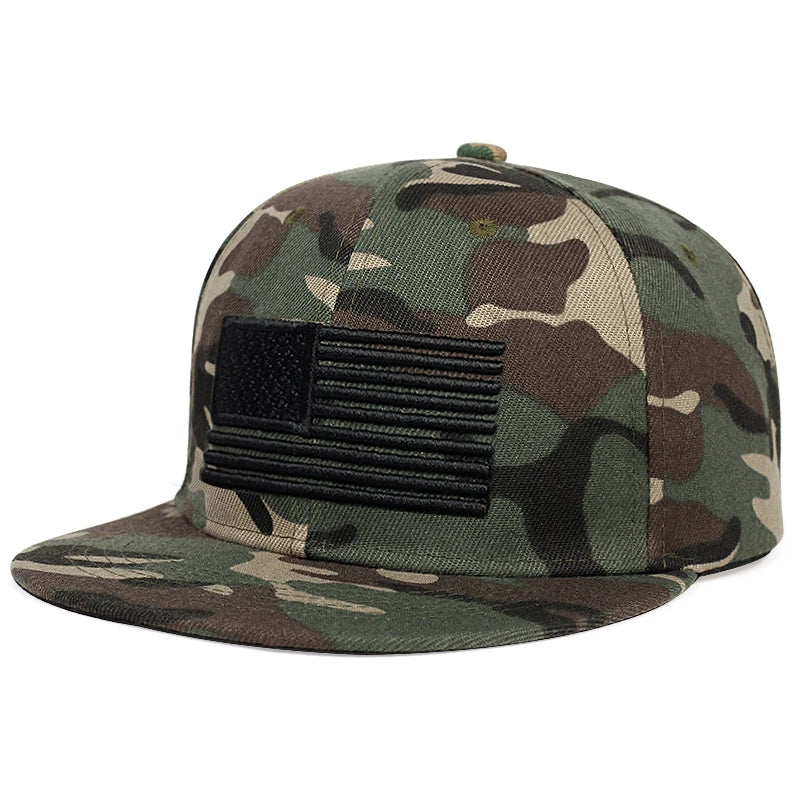 Casquette camouflage drapeau américain | Casquette snapback pour homme | Casquette de baseball patriote | Casquette militaire camouflage | Casquette unisexe drapeau américain | Casquette style armée avec drapeau | Casquette de sport pour homme | Casquette ajustable camouflage | Casquette de baseball audacieuse avec drapeau américain | Accessoire mode patriotique pour homme