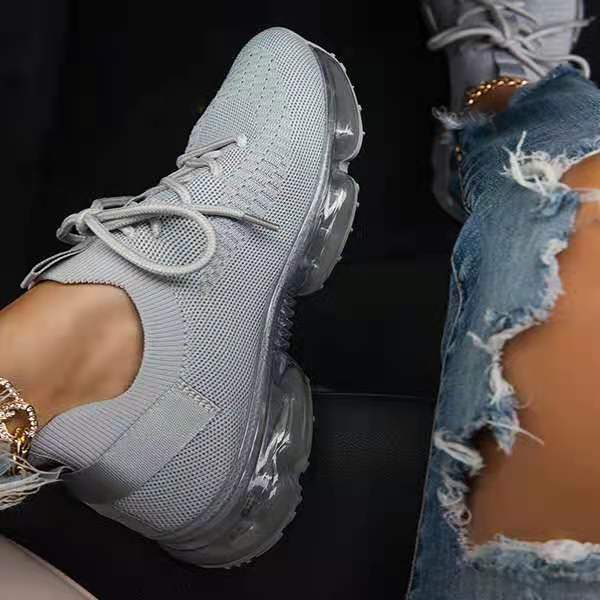Chaussures de sport pour femmes | Baskets tendance femme | Chaussures de course décontractées femme | Baskets légères et respirantes | Chaussures de marche confortables femme | Sneakers mode femme | Chaussures sport stylées pour femmes | Chaussures antidérapantes pour running | Baskets polyvalentes pour usage quotidien | Chaussures fitness femme élégantes