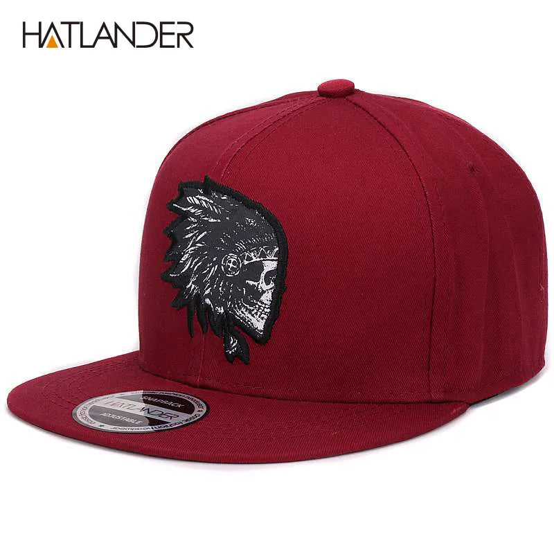 Casquette de baseball à visière plate | Casquette style crâne snapback unisexe | Casquette de sport avec visière plate | Casquette tendance unisexe avec crâne | Casquette snapback ajustable pour homme et femme | Casquette streetwear avec design crâne | Casquette de baseball urbaine et moderne | Accessoire mode unisexe pour l'été | Casquette ajustable pour tous les styles | Casquette de baseball avec visière plate et crâne