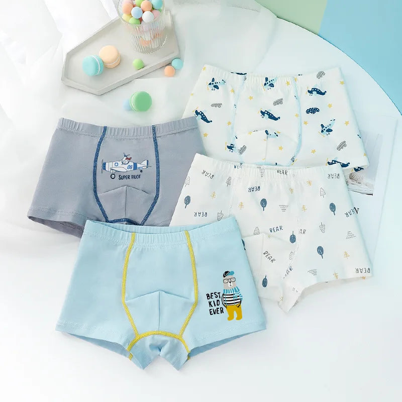 Boxers garçon en coton à motifs | Sous-vêtements enfants confortables | Lot de 4 boxers pour garçons | Boxers garçon avec dessins animés | Caleçons doux pour garçons 4–16 ans | Sous-vêtements respirants pour enfants | Shorts en coton garçon confortables | Lingerie enfant avec taille élastique | Boxers garçon amusants et colorés | Sous-vêtements durables pour usage quotidien
