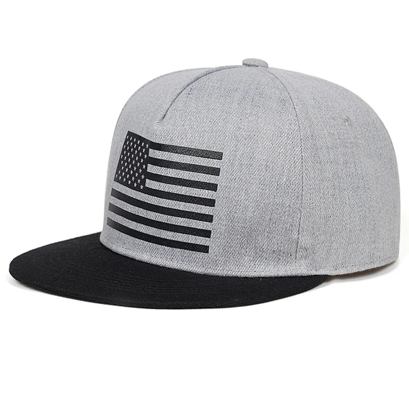 Casquette camouflage drapeau américain | Casquette snapback pour homme | Casquette de baseball patriote | Casquette militaire camouflage | Casquette unisexe drapeau américain | Casquette style armée avec drapeau | Casquette de sport pour homme | Casquette ajustable camouflage | Casquette de baseball audacieuse avec drapeau américain | Accessoire mode patriotique pour homme