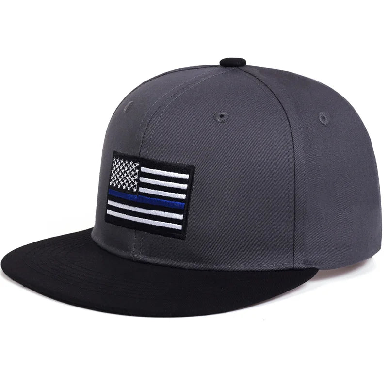Casquette camouflage drapeau américain | Casquette snapback pour homme | Casquette de baseball patriote | Casquette militaire camouflage | Casquette unisexe drapeau américain | Casquette style armée avec drapeau | Casquette de sport pour homme | Casquette ajustable camouflage | Casquette de baseball audacieuse avec drapeau américain | Accessoire mode patriotique pour homme