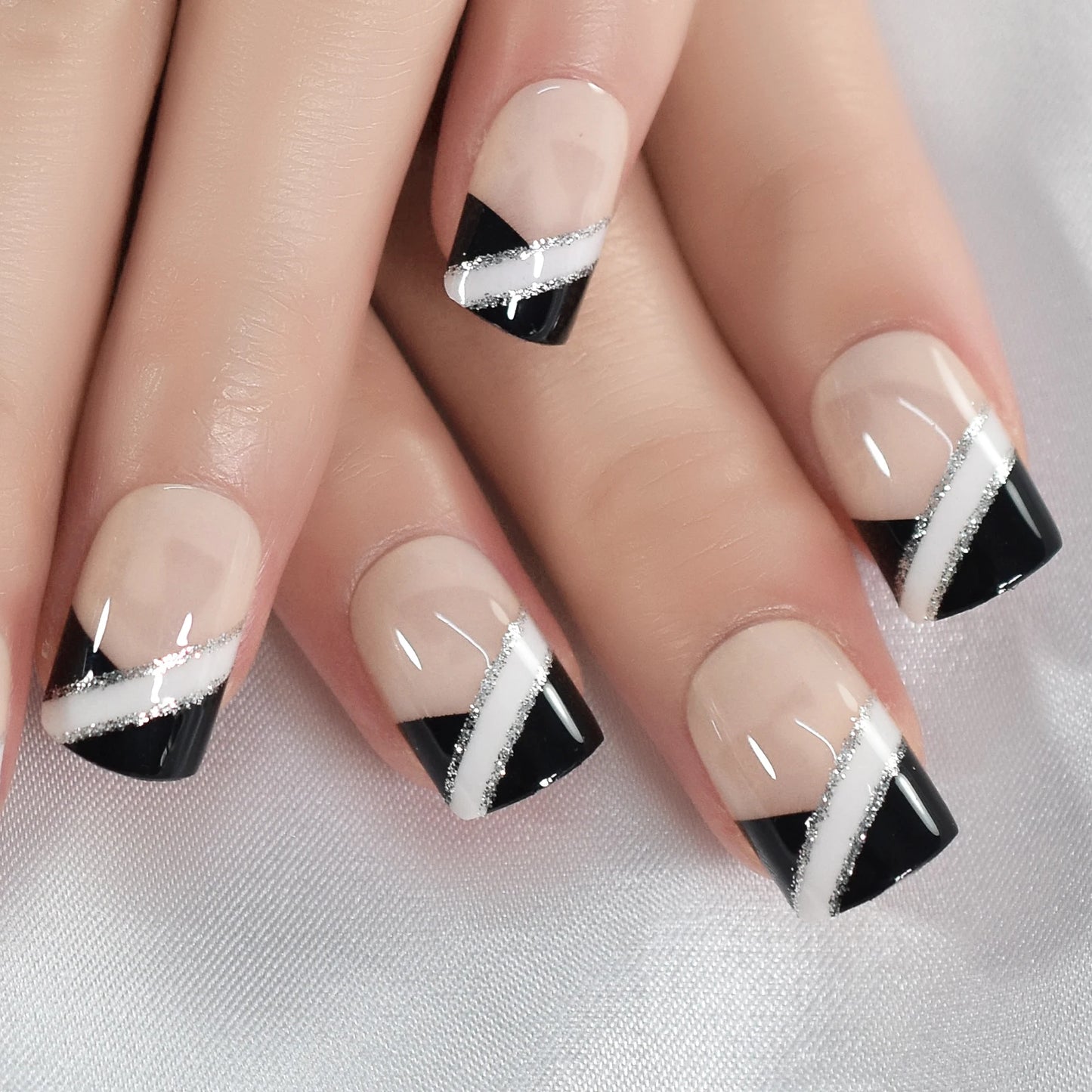 Ongles courts style ballerine française ombrés, dégradés, faux ongles naturels