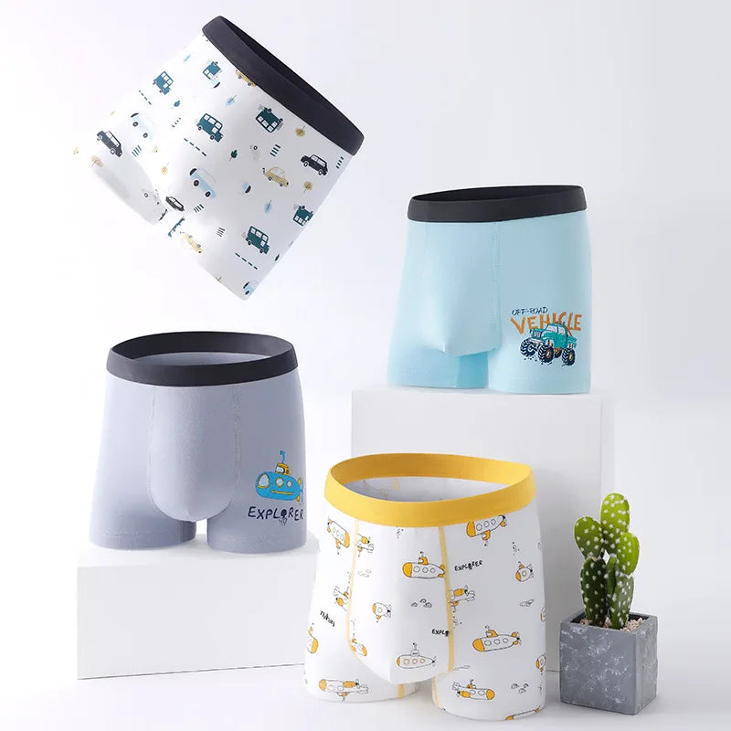 Boxers garçon en coton à motifs | Sous-vêtements enfants confortables | Lot de 4 boxers pour garçons | Boxers garçon avec dessins animés | Caleçons doux pour garçons 4–16 ans | Sous-vêtements respirants pour enfants | Shorts en coton garçon confortables | Lingerie enfant avec taille élastique | Boxers garçon amusants et colorés | Sous-vêtements durables pour usage quotidien
