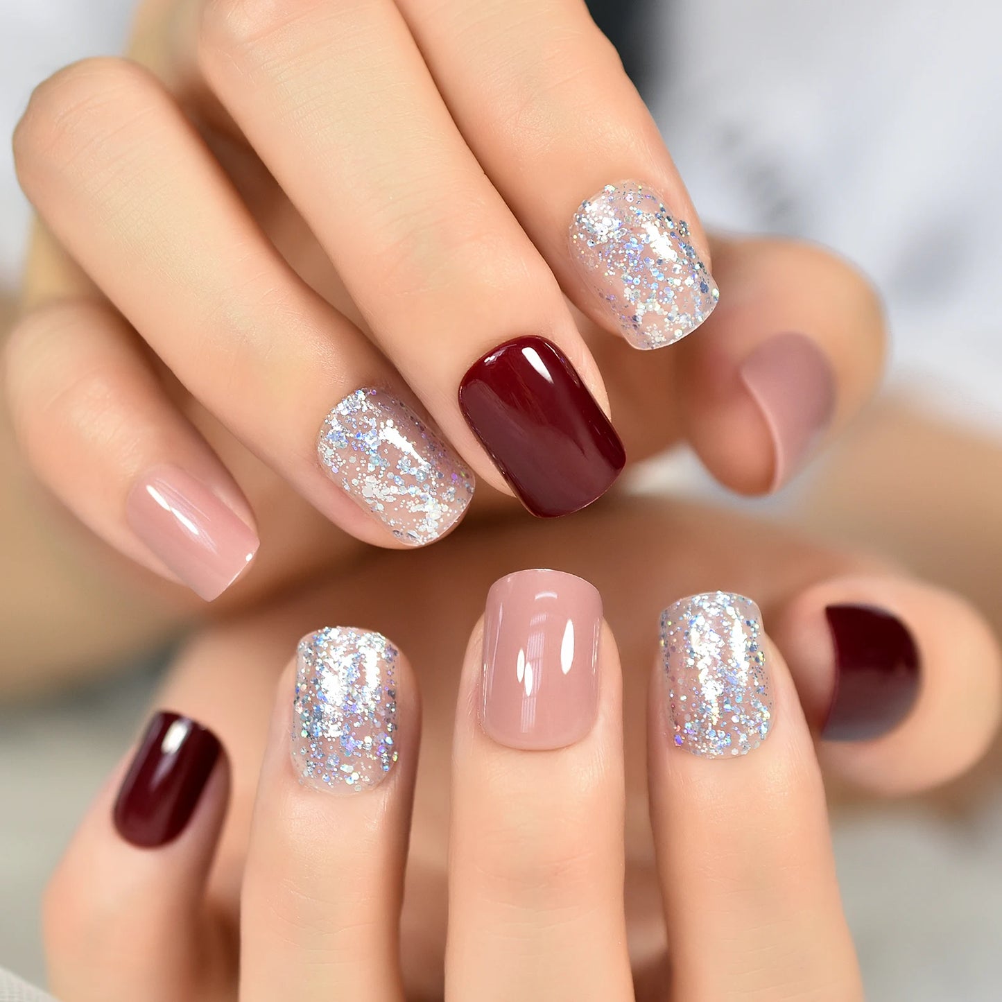 Ongles courts style ballerine française ombrés, dégradés, faux ongles naturels