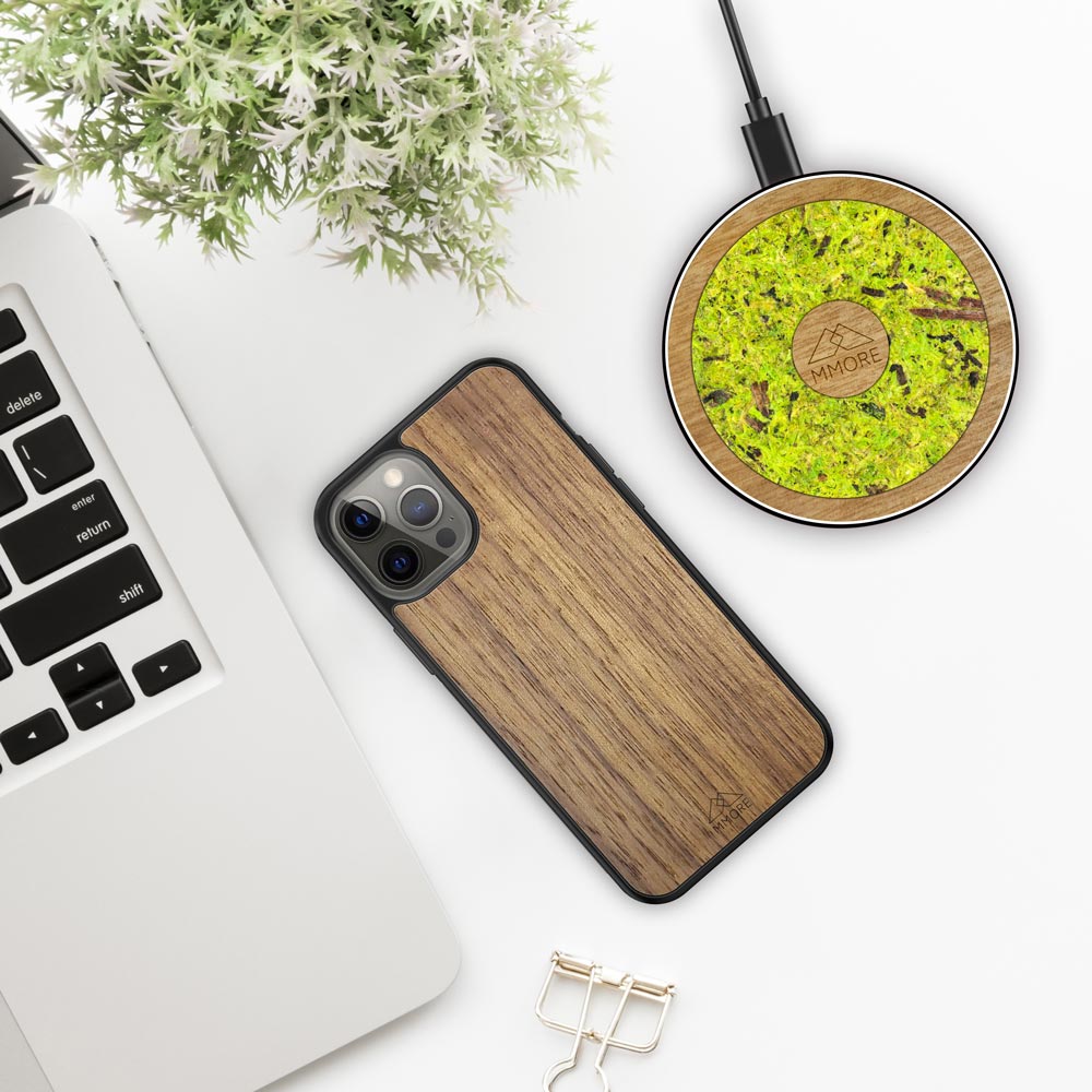 Chargeur sans fil en bois et matériau organique | Chargeur Qi respectueux de l'environnement | Chargeur sans fil en bois durable | Station de charge élégante en bois | Charge rapide sans fil pour smartphone | Chargeur sans fil avec surface antidérapante | Chargeur sans fil écologique pour appareils | Chargeur sans fil design moderne en bois | Chargeur sans fil rapide et durable | Chargeur Qi en bois pour bureau ou maison